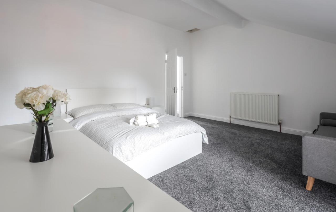 Spacious 4 Bed House In Birmingham, Suitable For Contractors Exterior foto